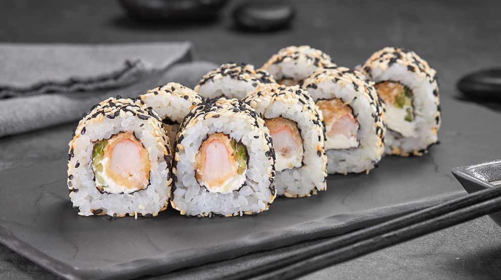 Блюдо Филадельфия Эби в кунжуте меню Суши Мастер Филадельфия Эби в кунжуте меню Суши Мастер