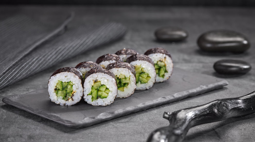 Блюдо Мини ролл с огурцом меню Суши Мастер Мини ролл с огурцом меню Суши Мастер