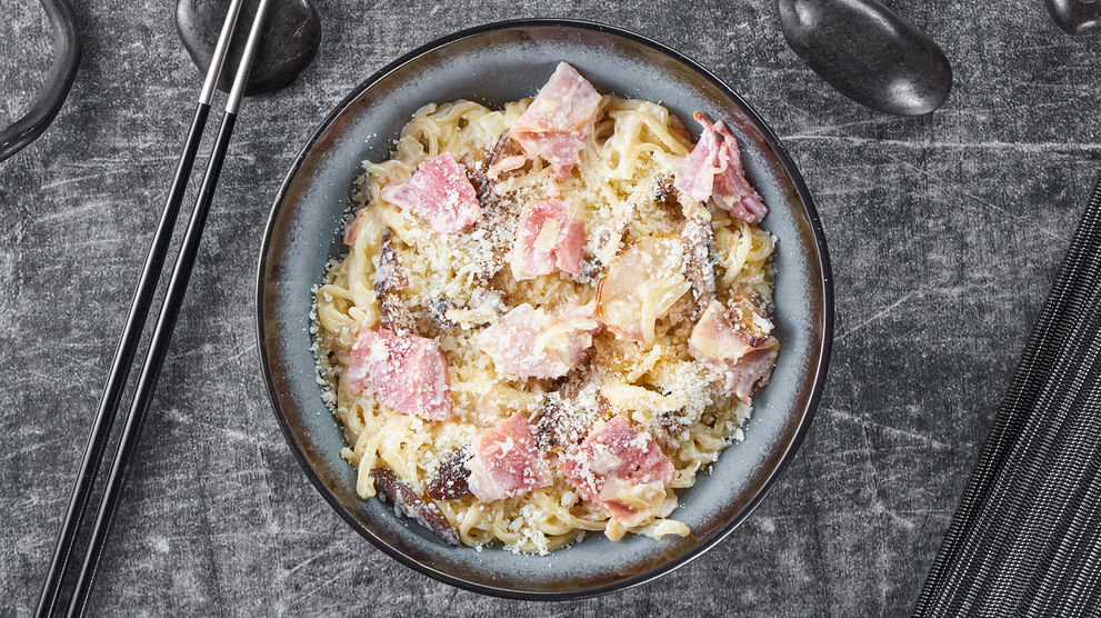 Блюдо Вок Бекон в сливках меню Суши Мастер Вок Бекон в сливках меню Суши Мастер