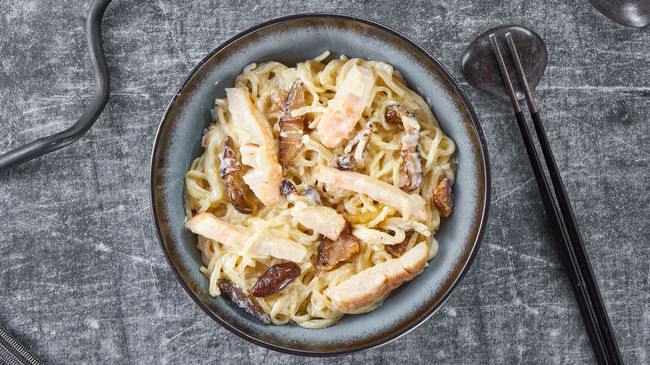 Блюдо Вок Курица в сливках меню Суши Мастер Вок Курица в сливках меню Суши Мастер