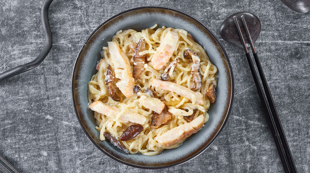 Блюдо Вок Курица в сливках меню Суши Мастер Вок Курица в сливках меню Суши Мастер